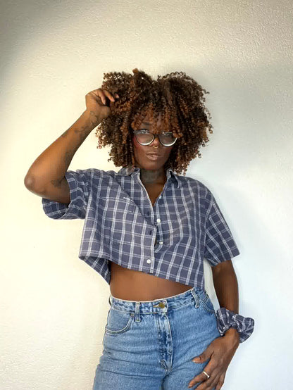 Chemise Claudine à Manches Courtes – Fraîcheur et Originalité