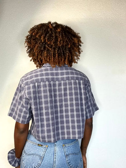 Chemise Claudine à Manches Courtes – Fraîcheur et Originalité