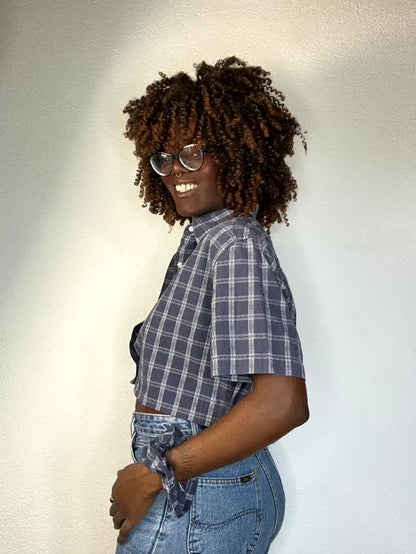 Chemise Claudine à Manches Courtes – Fraîcheur et Originalité
