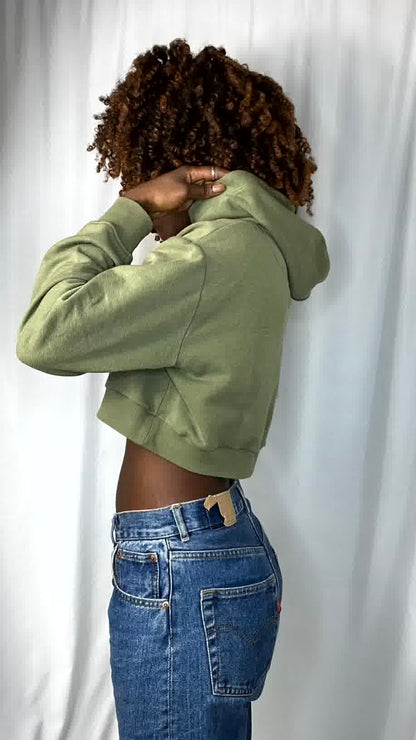 Sweat Upcyclé Kaki avec Capuchon
